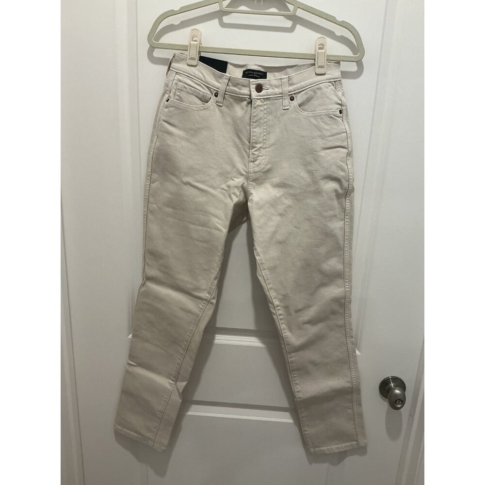 Banana Republic Jeans Size 26/2 Curvy Straight Hi Rise Tan Color NWT